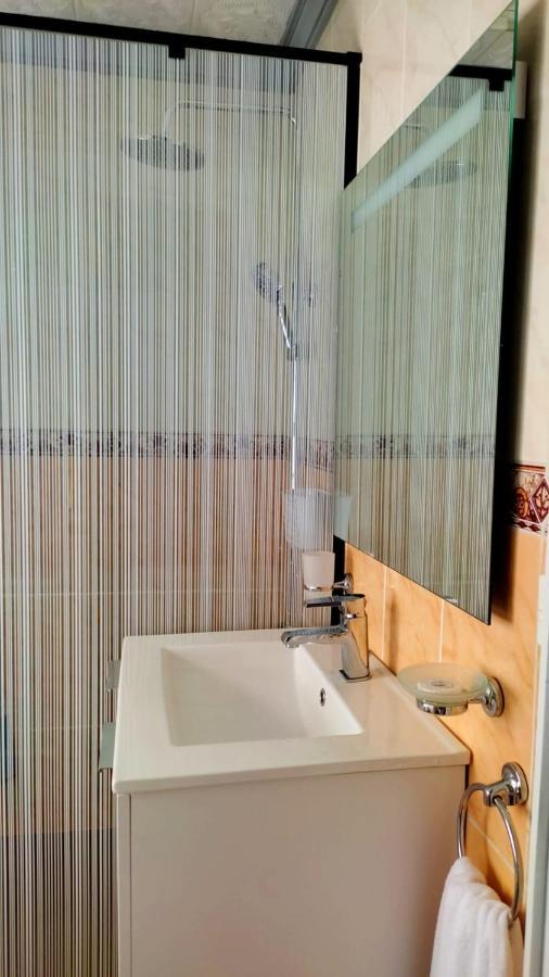 Sea View Apartment In Alcala 외부 사진